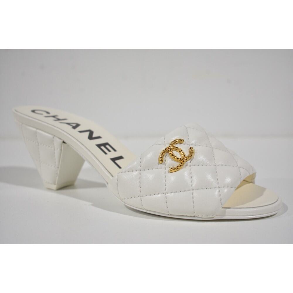 Chanel REV White Lambskin Quilted CC Gold Logo Cone Heel Mule Slide Sandal 38 - Picture 2 of 12